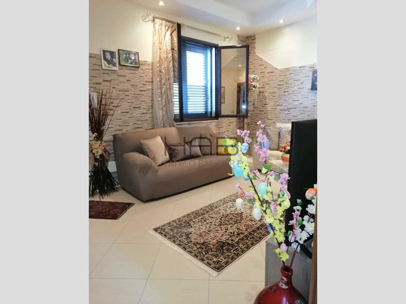 Casa Indipendente in Vendita a Paceco, zona Dattilo, 130'000€, 75 m²