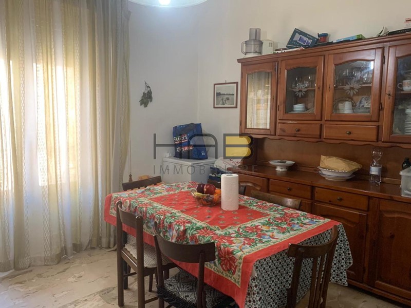 Quadrilocale in Vendita a Trapani, zona Centro Trapani, 85'000&euro;, 120 m²