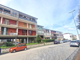 Trilocale in Vendita a Avellino, 99'000&euro;, 80 m²
