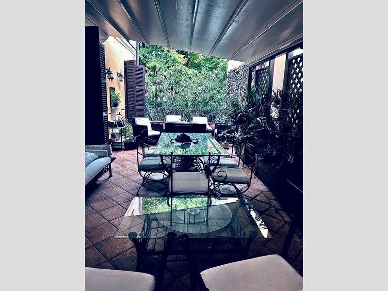 Appartamento in Vendita a Jesi, 360'000€, 150 m², con Box