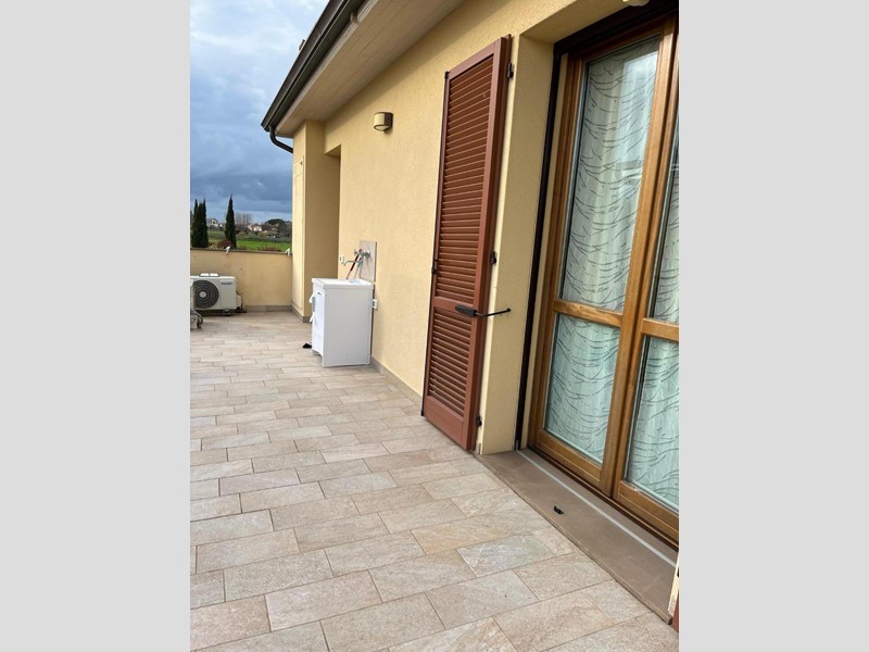 Trilocale in Vendita a San Giuliano Terme, zona Gello, 245'000€, 70 m²