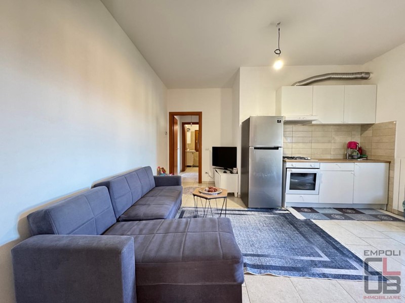 Trilocale in Vendita a Empoli, zona Ponte a Elsa, 145'000€, 60 m², con Box