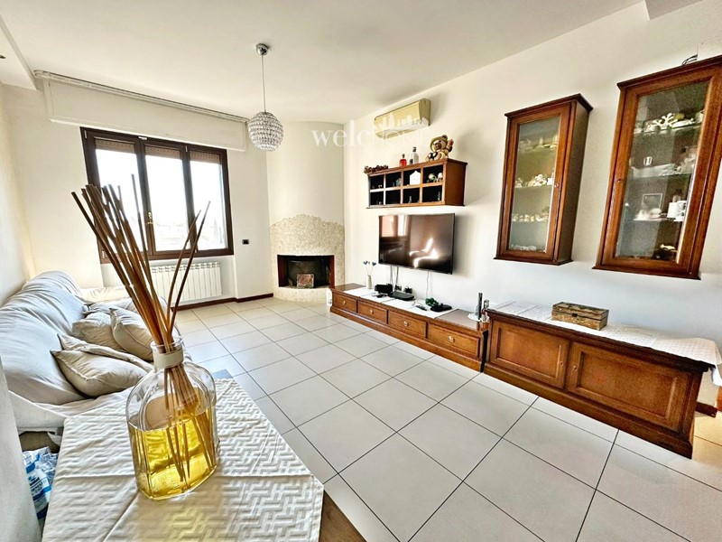 Appartamento in Vendita a Campi Bisenzio, 295'000€, 100 m²