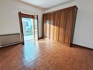 Appartamento in Vendita a Amelia, 124'000€, 152 m²