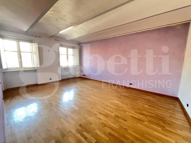 Casa Indipendente in Vendita a Canale, 225'000€, 150 m², arredato