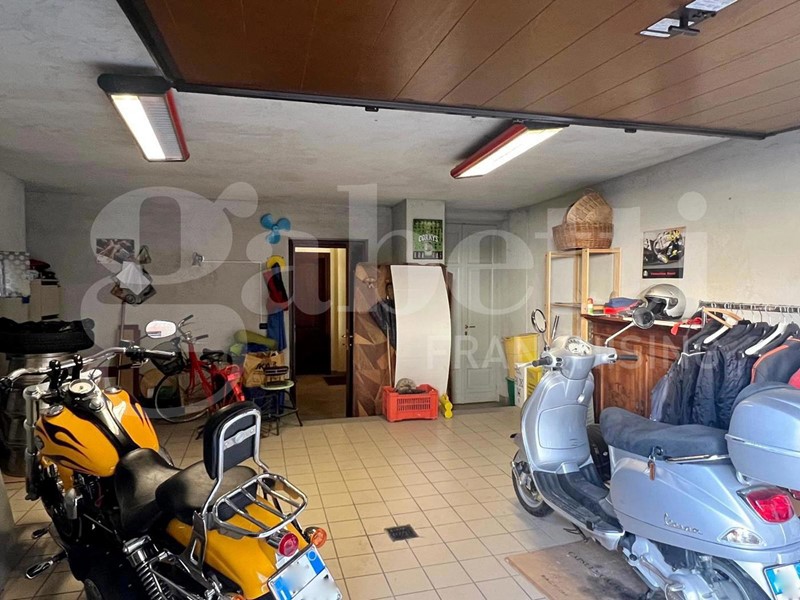 Casa Indipendente in Vendita a Canale, 225'000€, 150 m², arredato