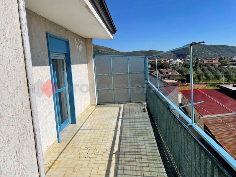 Quadrilocale in Vendita a Vitulazio, 65'000€, 120 m²