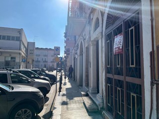 Negozio in Vendita a San Severo, 79'000&euro;, 80 m²