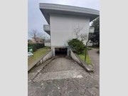 Appartamento in Vendita a Massa, 255'000€, 123 m², arredato, con Box