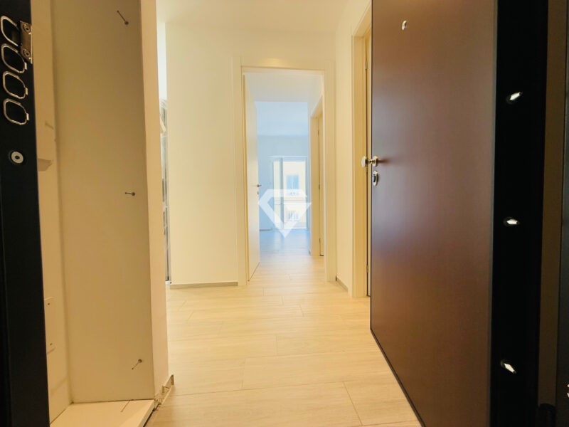 Trilocale in Vendita a Loano, 348'000€, 75 m²