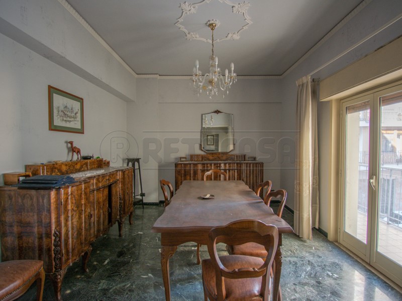 Quadrilocale in Vendita a Messina, 135'000€, 135 m²