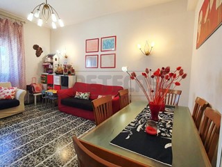 Quadrilocale in Vendita a Viareggio, zona centro, 188'000€, 95 m²