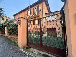 Box in Vendita a Grottaferrata, 22'000€, 16 m²