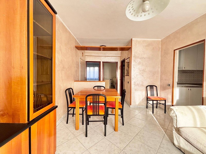 Trilocale in Vendita a Malnate, 132'000€, 80 m²