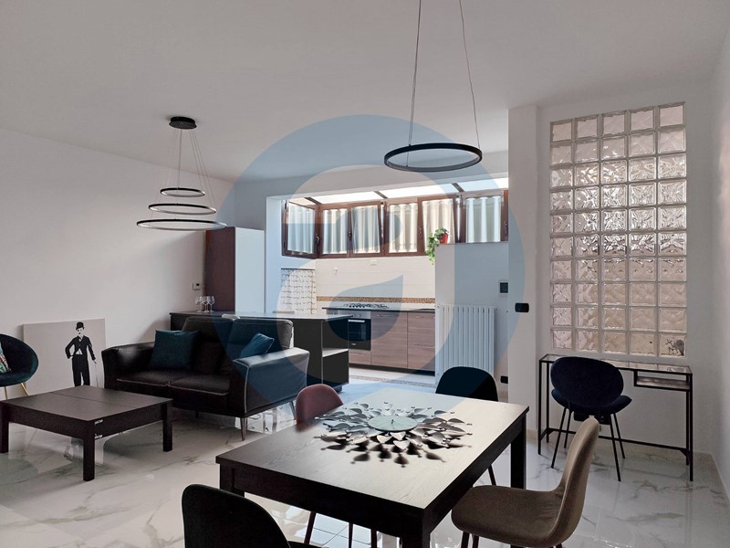 Bilocale in Vendita a Bari, zona Mungivacca, 152'000€, 73 m²