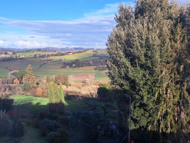 Quadrilocale in Vendita a Peccioli, 99'000€, 85 m²