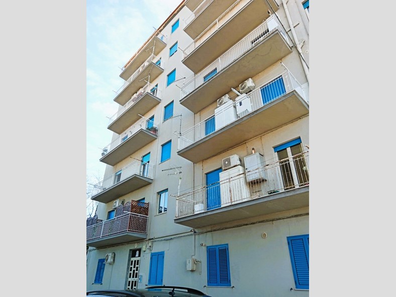 Trilocale in Vendita a Agrigento, 85'000€, 115 m²