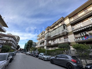 Magazzino in Affitto a Marano di Napoli, 590€, 200 m²