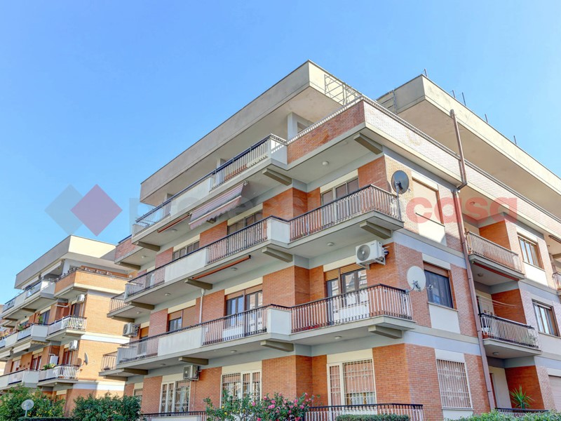 Quadrilocale in Vendita a Latina, 274'000€, 120 m²