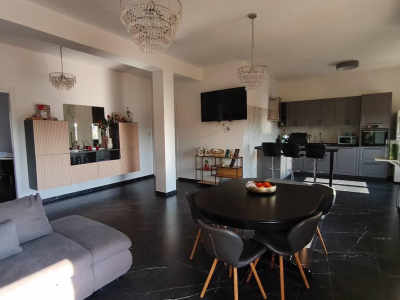 Quadrilocale in Vendita a Silvi, 190'000€, 110 m², arredato