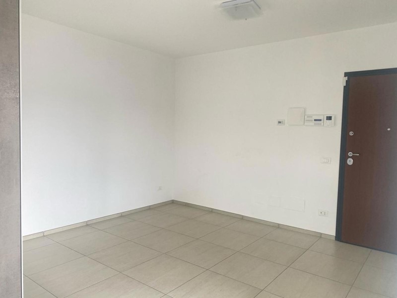 Monolocale in Affitto a Settimo Milanese, 700€, 40 m²