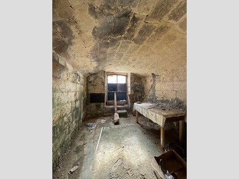 Casa Semi Indipendente in Vendita a Uggiano la Chiesa, 65'000€, 84 m²