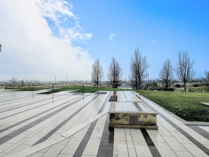 Immobile commerciale in Vendita a Roma, zona Mezzocammino, 125'000€, 39 m²