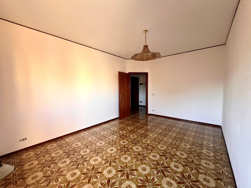 Appartamento in Vendita a Cesena, 239'000€, 105 m², con Box