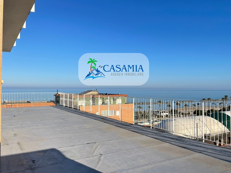 Appartamento in Vendita a Cupra Marittima, 279'000€, 180 m²