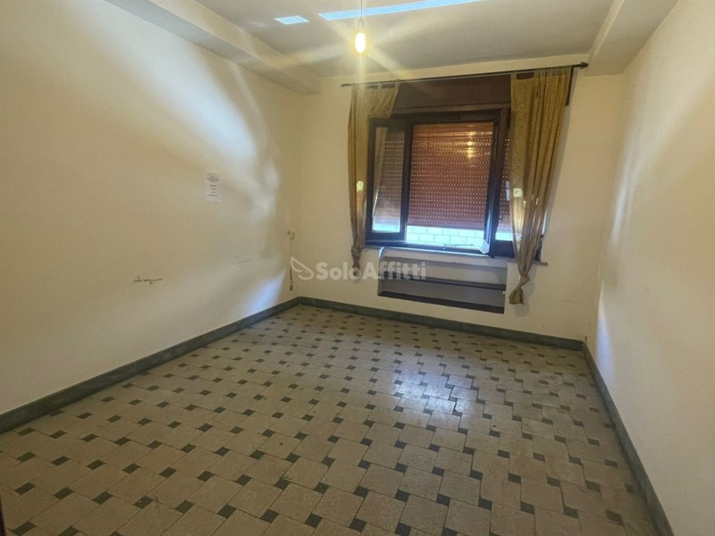 Quadrilocale in Affitto a Reggio Calabria, 500€, 100 m²