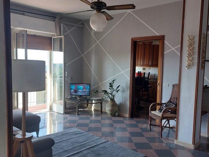 Quadrilocale in Vendita a Carrara, 185'000€, 95 m²
