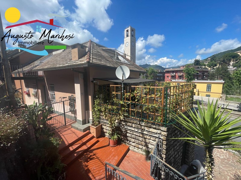 Quadrilocale in Affitto a Recco, zona Centro, 800€, 45 m², arredato