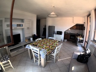 Trilocale in Vendita a Colle di Val D'Elsa, 175'000€, 70 m², arredato, con Box