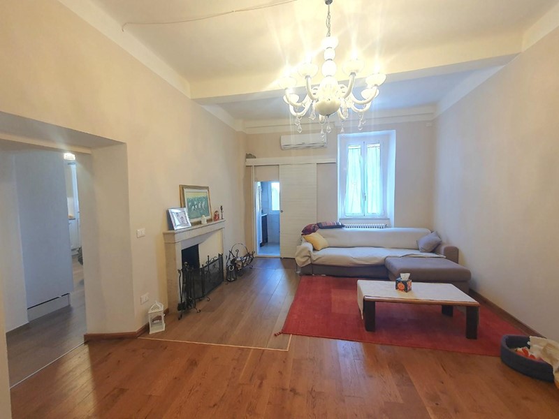 Appartamento in Vendita a Lucca, 480'000€, 110 m²