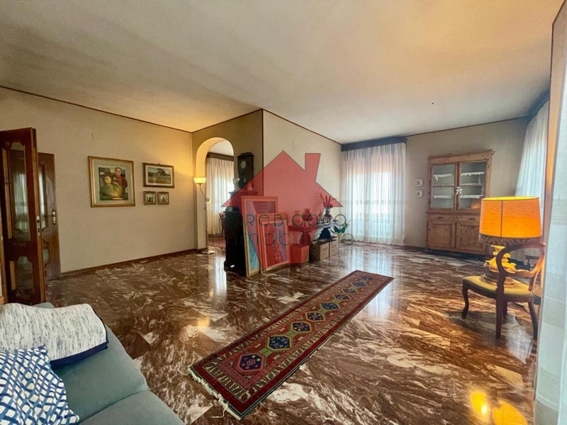 Attico in Vendita a Empoli, 399'000€, 160 m², con Box