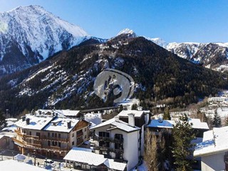 Monolocale in Vendita a Courmayeur, 10'000€, 43 m², arredato
