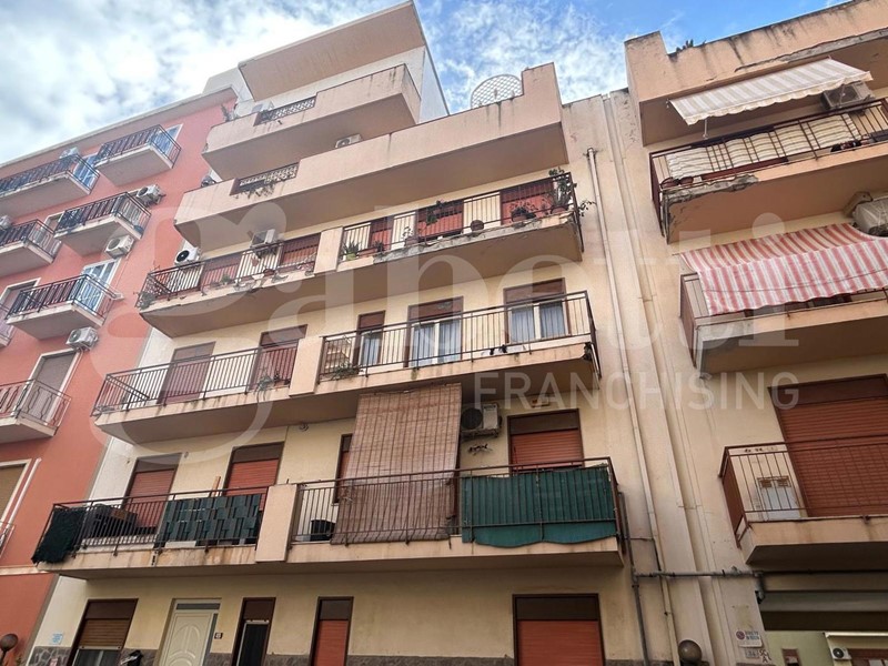 Appartamento in Vendita a Milazzo, 320'000€, 212 m²