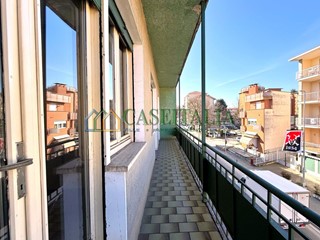 Appartamento in Vendita a Ivrea, 64'000€, 120 m²
