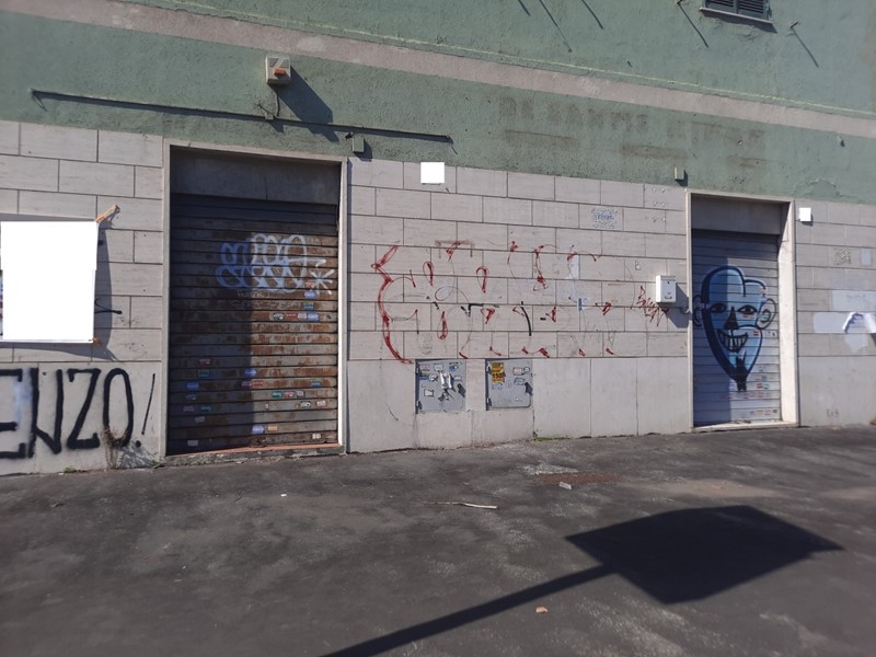 Immobile commerciale in Vendita a Roma, zona Alessandrino, 55'000€, 31 m²