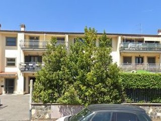 Ufficio in Vendita a Monte Compatri, zona Laghetto, 145'000€, 80 m²