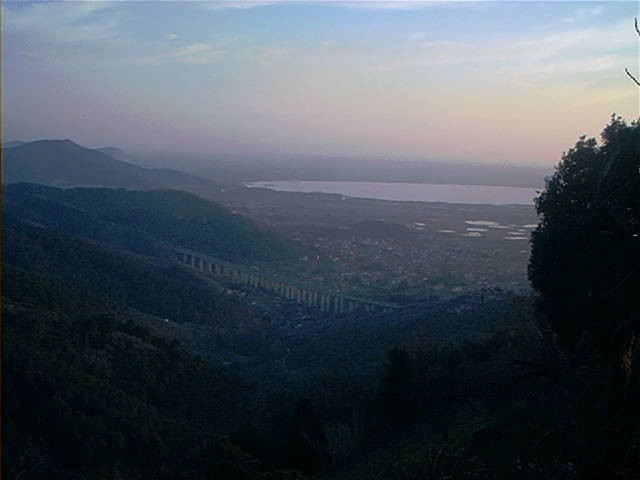 Casa Indipendente in Vendita a Massarosa, zona Montigiano, 190'000€, 150 m²