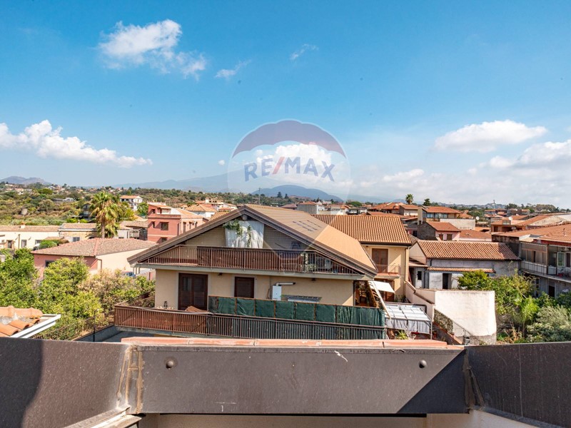 Appartamento in Vendita a Tremestieri Etneo, 125'000€, 125 m²