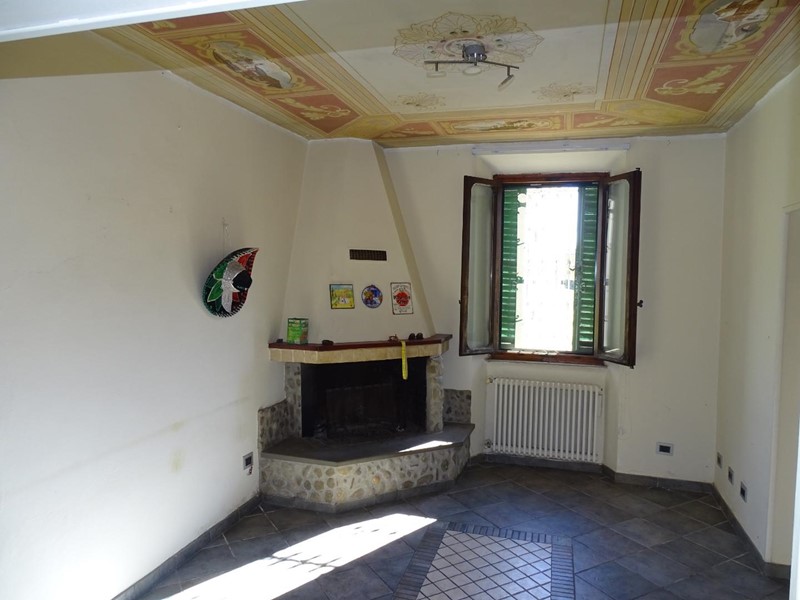Casa Indipendente in Vendita a Agliana, 265'000€, 168 m², arredato