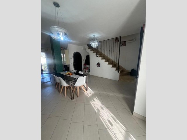 Quadrilocale in Vendita a Fosdinovo, 163'000€, 90 m², arredato