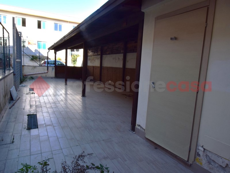 Negozio in Vendita a Nocera Inferiore, 85'000€, 120 m²