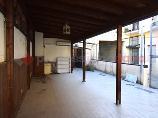 Negozio in Vendita a Nocera Inferiore, 85'000€, 120 m²