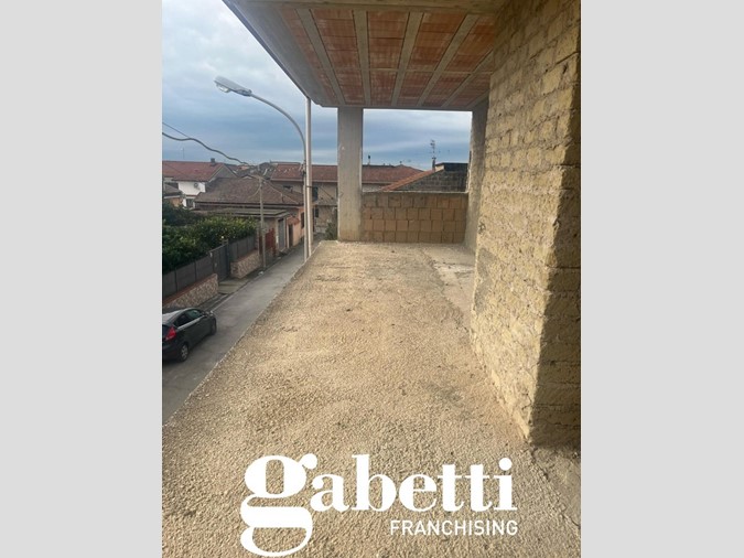 Casa Indipendente in Vendita a Pignataro Maggiore, 147'000€, 180 m²