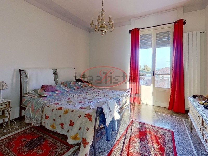 Quadrilocale in Vendita a Diano Marina, 399'000€, 100 m², arredato