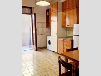 Appartamento in Vendita a Carrara, 215'000€, 150 m²