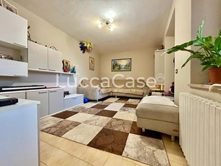 Casa Indipendente in Vendita a Lucca, zona Montuolo, 175'000&euro;, 150 m², arredato